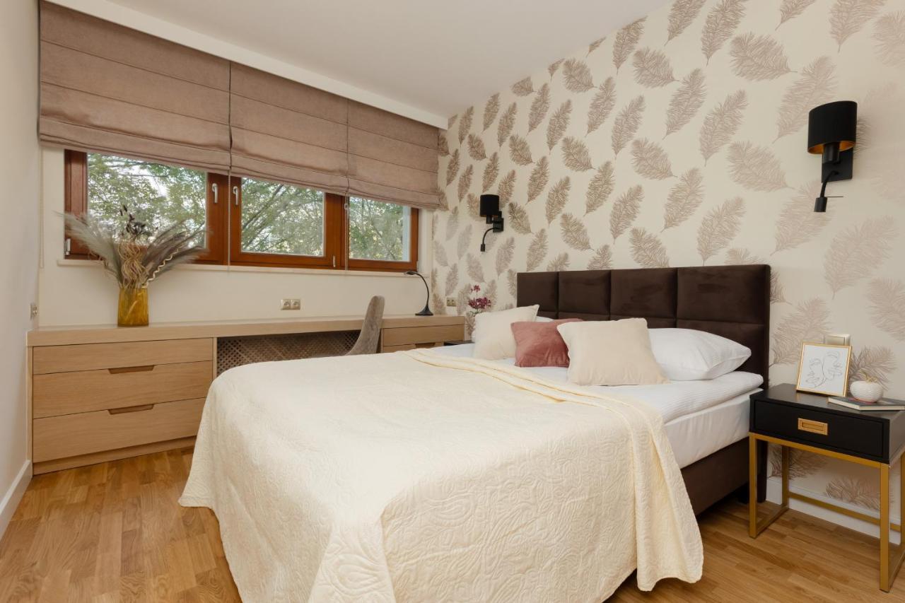 Apartament Deluxe Wronia 45 With Ac, Parking & Balcony By Renters Prestige *